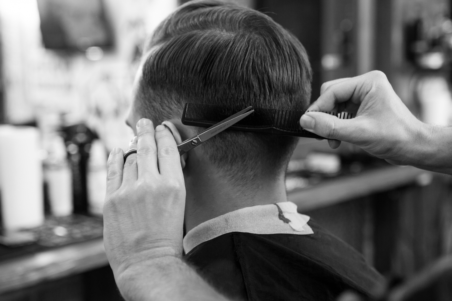 浜松市中央区葵西の理容室・床屋・散髪ならMixup(ミックスアップ)へどうぞ。